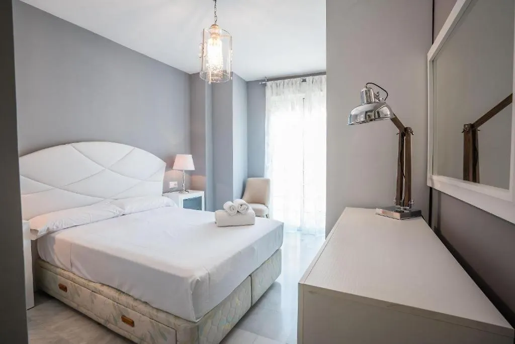 Apartamento Centrico Frente Villa Oniria Granada 0*,  Spain